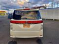 2015 Nissan Elgrand