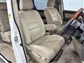 2004 Toyota Alphard