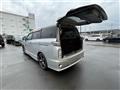2014 Nissan Elgrand