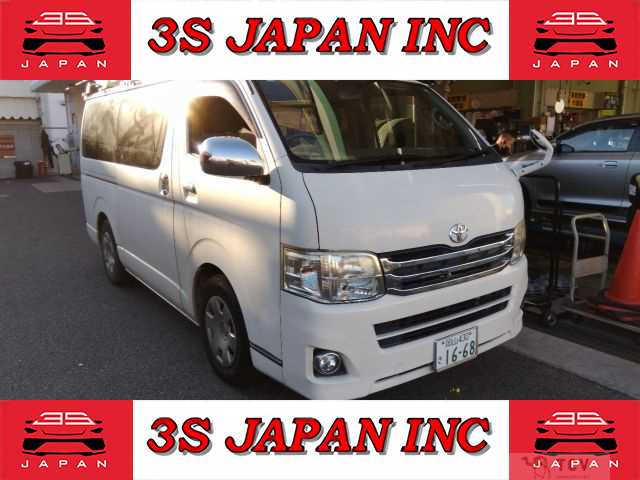 2010 Toyota Hiace Van