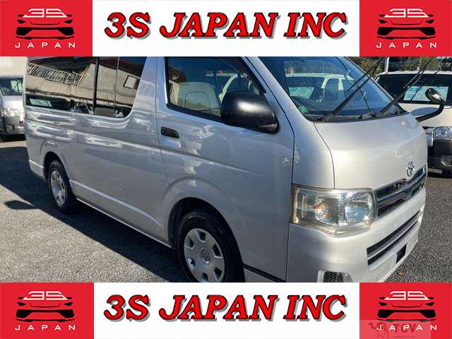 2012 Toyota Hiace Van