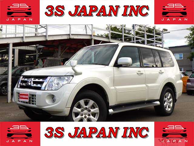 2013 Mitsubishi Pajero