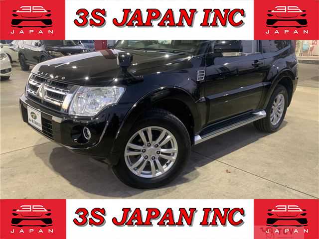 2012 Mitsubishi Pajero