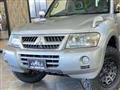 2005 Mitsubishi Pajero