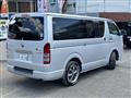 2006 Toyota Hiace Van