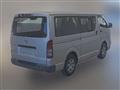 2005 Toyota Hiace Van