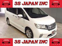 2013 Nissan Serena