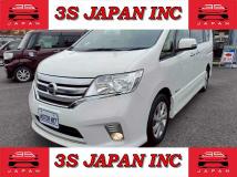 2013 Nissan Serena