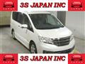 2013 Nissan Serena