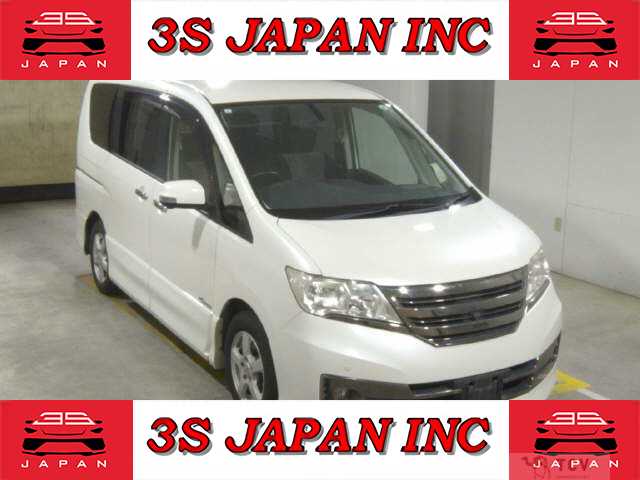 2013 Nissan Serena
