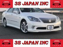 2010 Toyota Crown Hybrid