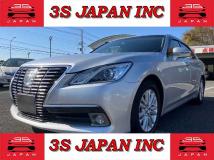 2013 Toyota Crown