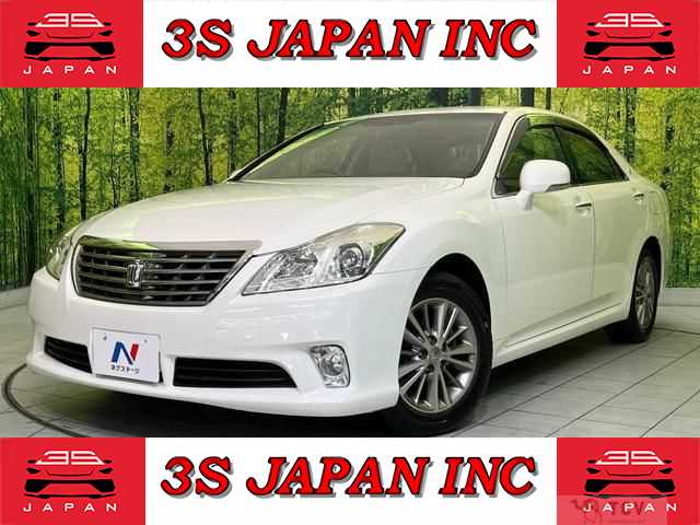 2012 Toyota Crown