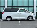 2011 Toyota Alphard