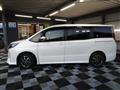2017 Toyota Noah