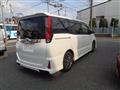 2014 Toyota Noah