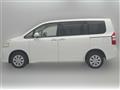 2012 Toyota Noah