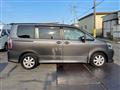 2007 Toyota Noah
