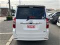 2011 Toyota Noah