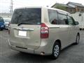 2012 Toyota Noah