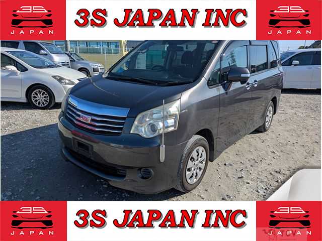 2011 Toyota Noah