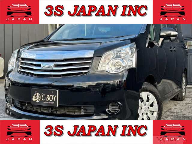 2012 Toyota Noah