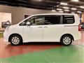 2012 Toyota Noah