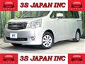 2010 Toyota Noah