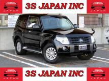 2010 Mitsubishi Pajero