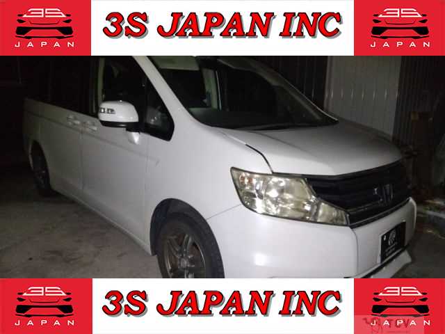 2012 Honda Step WGN