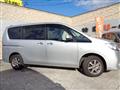 2011 Nissan Serena
