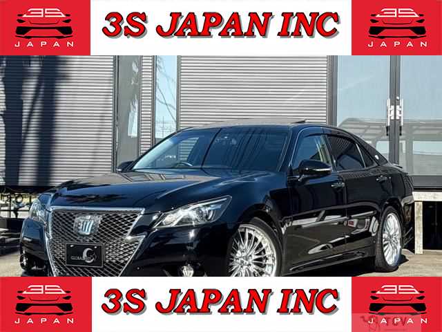2013 Toyota Crown