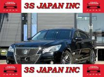 2013 Toyota Crown