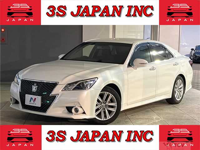 2013 Toyota Crown