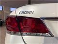 2013 Toyota Crown