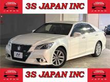 2013 Toyota Crown