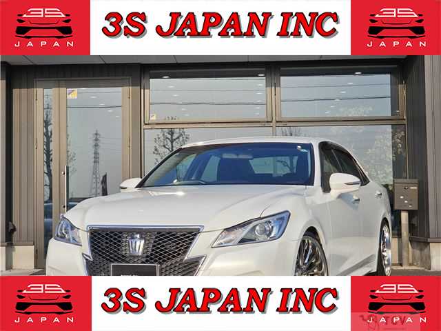 2013 Toyota Crown