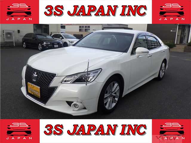 2015 Toyota Crown
