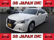 2015 Toyota Crown