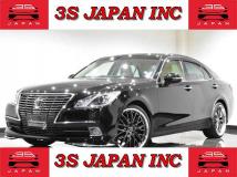 2013 Toyota Crown