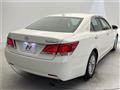 2013 Toyota Crown