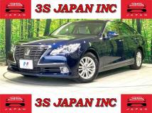 2013 Toyota Crown