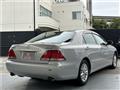 2005 Toyota Crown