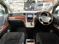 2010 Toyota Alphard