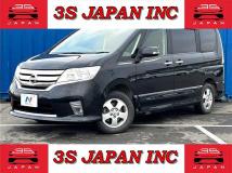 2013 Nissan Serena