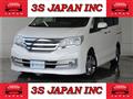 2011 Nissan Serena