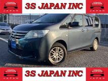 2012 Nissan Serena
