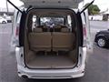 2006 Nissan Serena