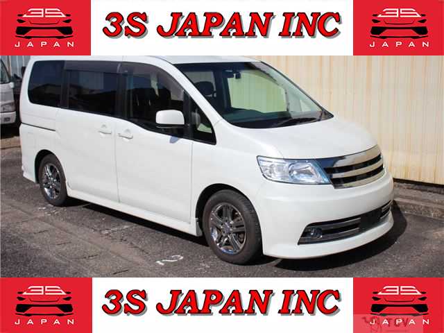 2006 Nissan Serena