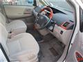 2005 Toyota Noah